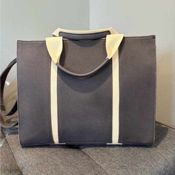 EUC - Canvas Tote Purse - Picture 2 of 8